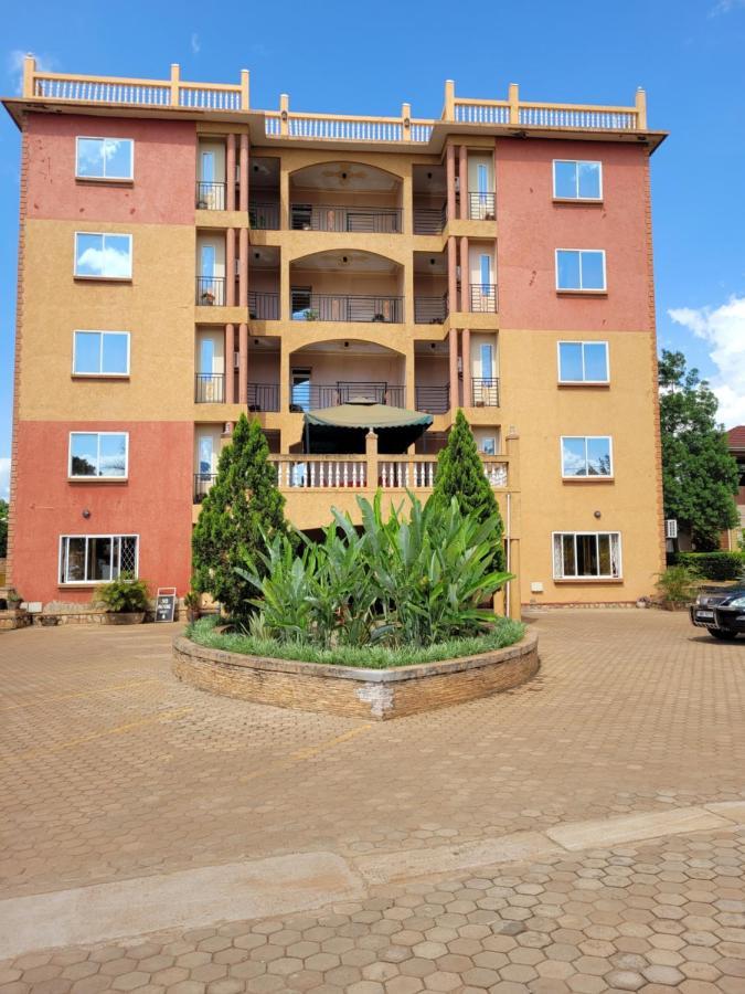 Glory Summit Hotel Hoima Екстер'єр фото