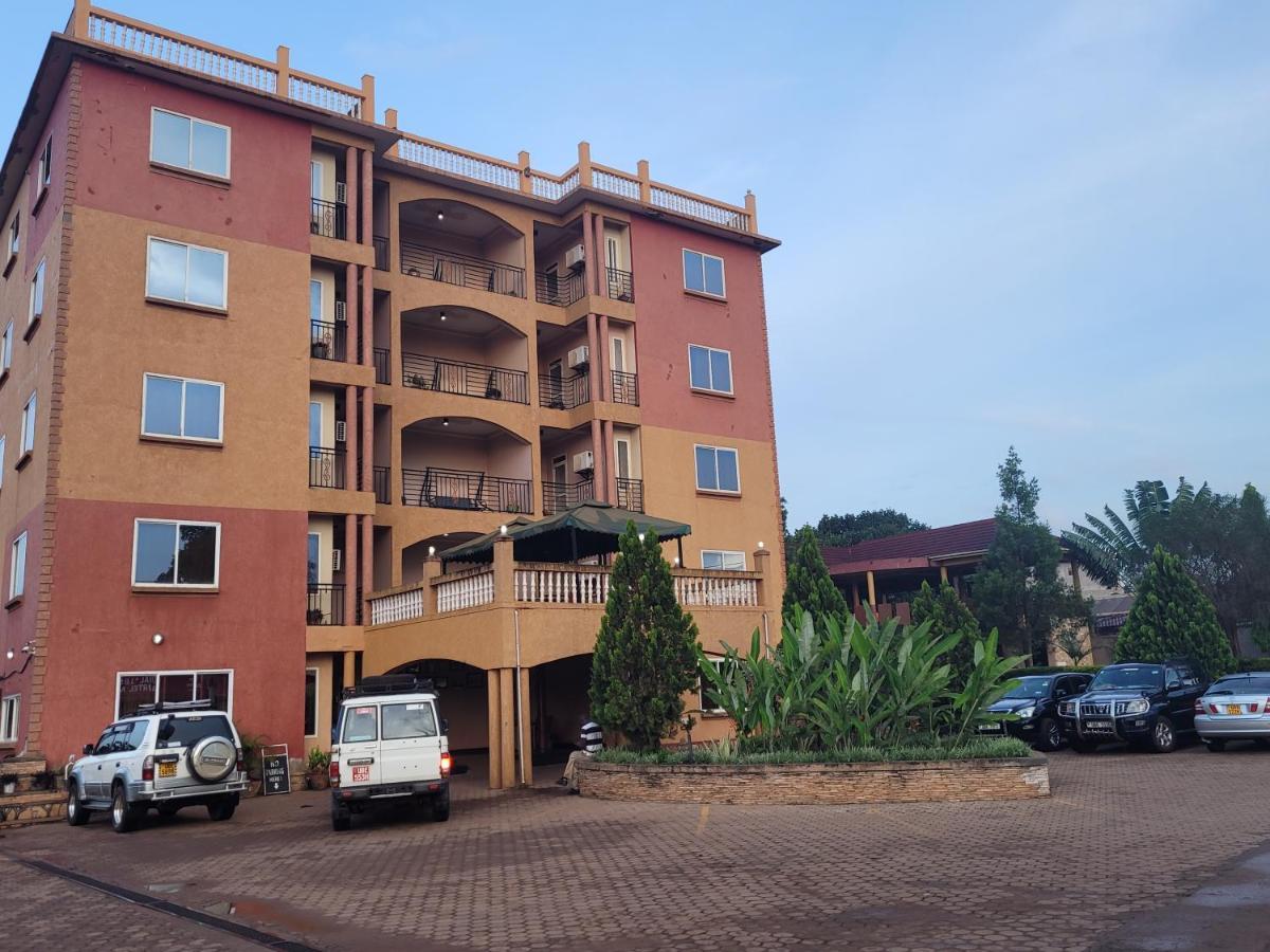 Glory Summit Hotel Hoima Екстер'єр фото